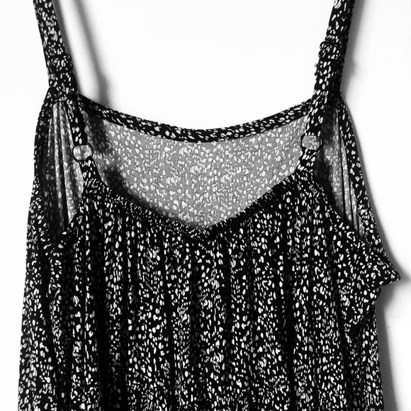 Old Navy Summer Printed Dress with adjustable straps & pockets . Black n Tan - Picture 5 of 7